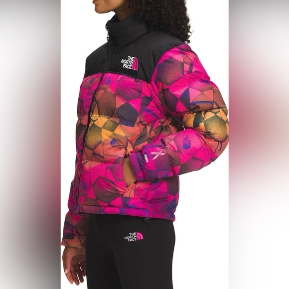 NWT New Womens North Face 1996 Print Retro Nuptse 700 Down Hooded Jacket - Picture 7 of 7